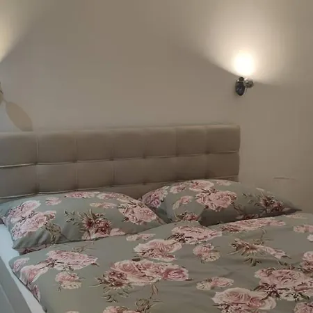 Apartman Visnovka Pardubice Exterior photo